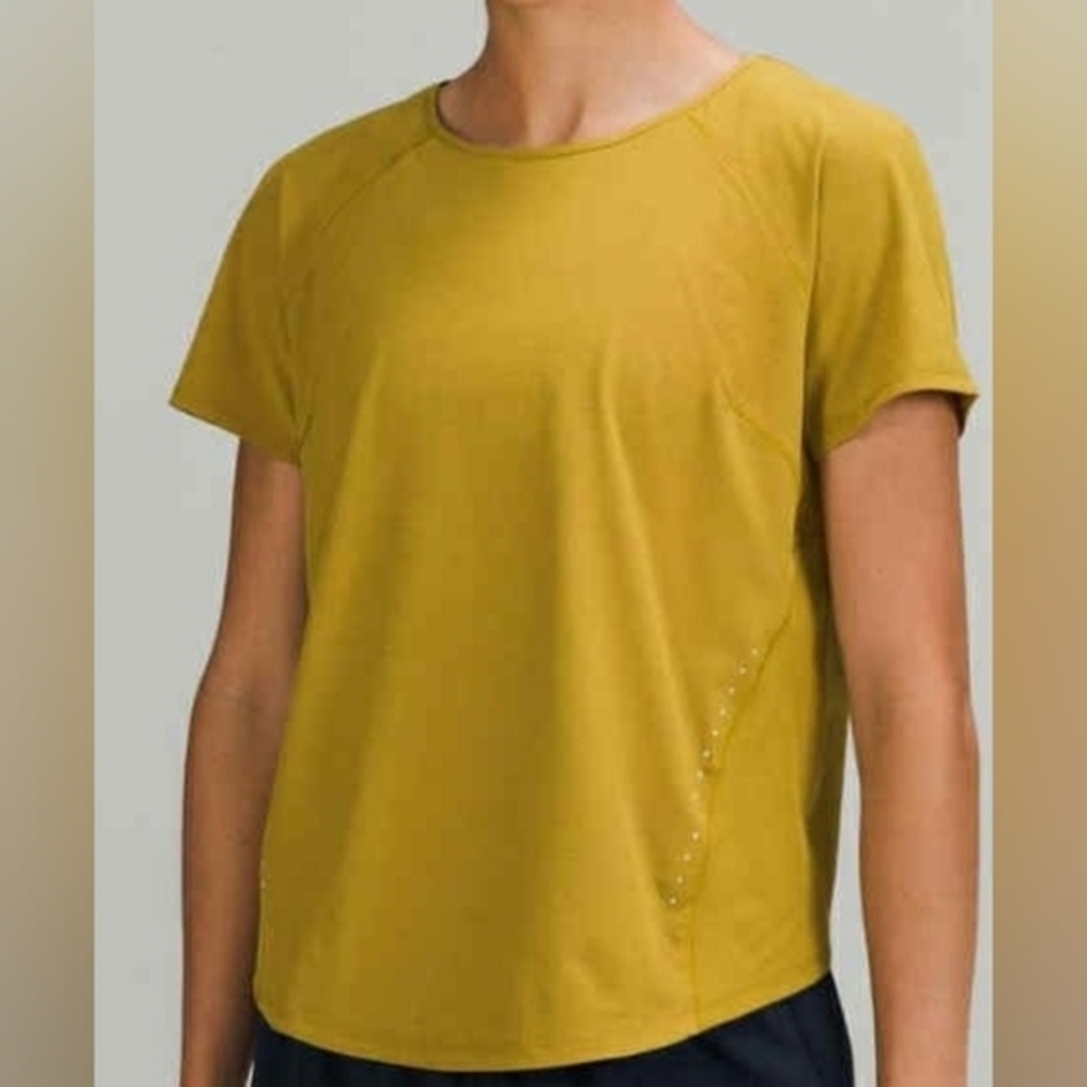 Lululemon Lightweight Stretch Run Short Sleeve Shirt - Sz 6